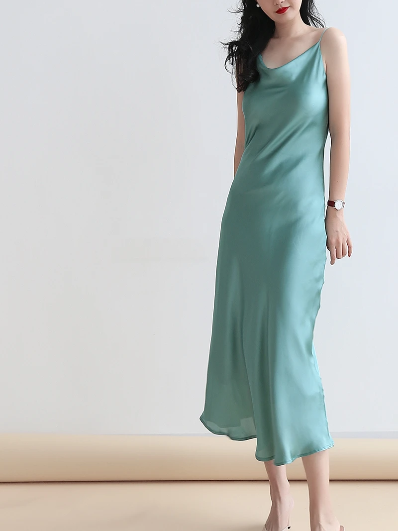 Платье женское Атласное Вечернее на бретелях-спагетти элегантный вечерний