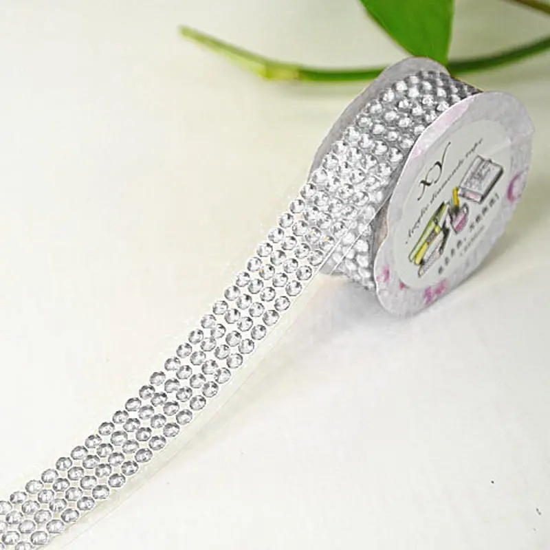 Белый Fashion Lovely High Quality Self-Adhesive Acrylic Rhinestones Stick On Scrap Booking Craft Sticker Tape P7Ding - Цвет: Белый