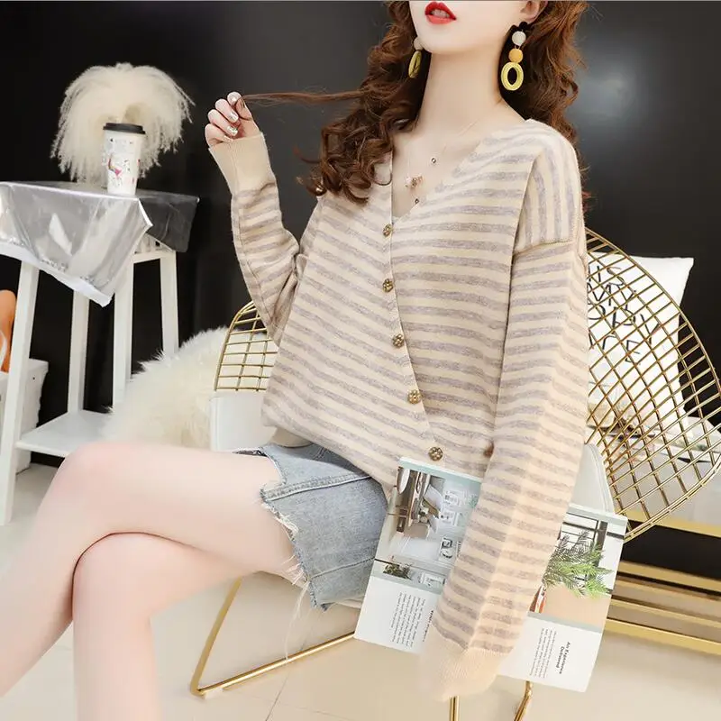 2021 Весна новое поступление женский полосатый джемпер пуловер Топы Горячая
