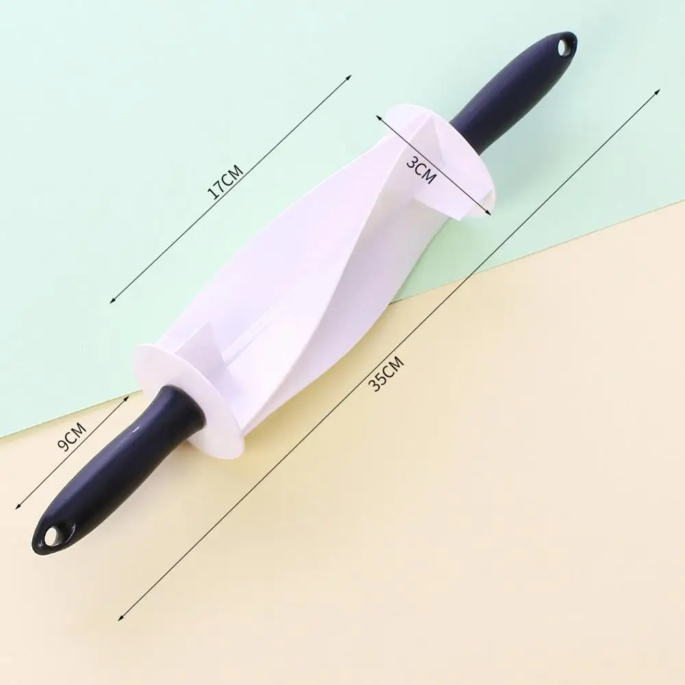 

Multifunctional Rolling Croissant Roll Stick Kitchen Baking Tools Plastic Croissant Cutter Wheel Dough Pastry Knife