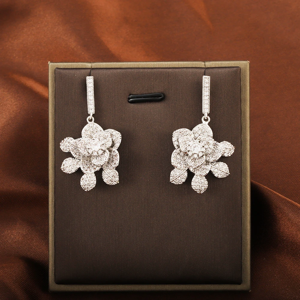 

Colorful Symmetrical Camellia Earrings for Women Micro-inlaid Zircon Sparkling High-end Jewelry Elegant Wedding Accessories