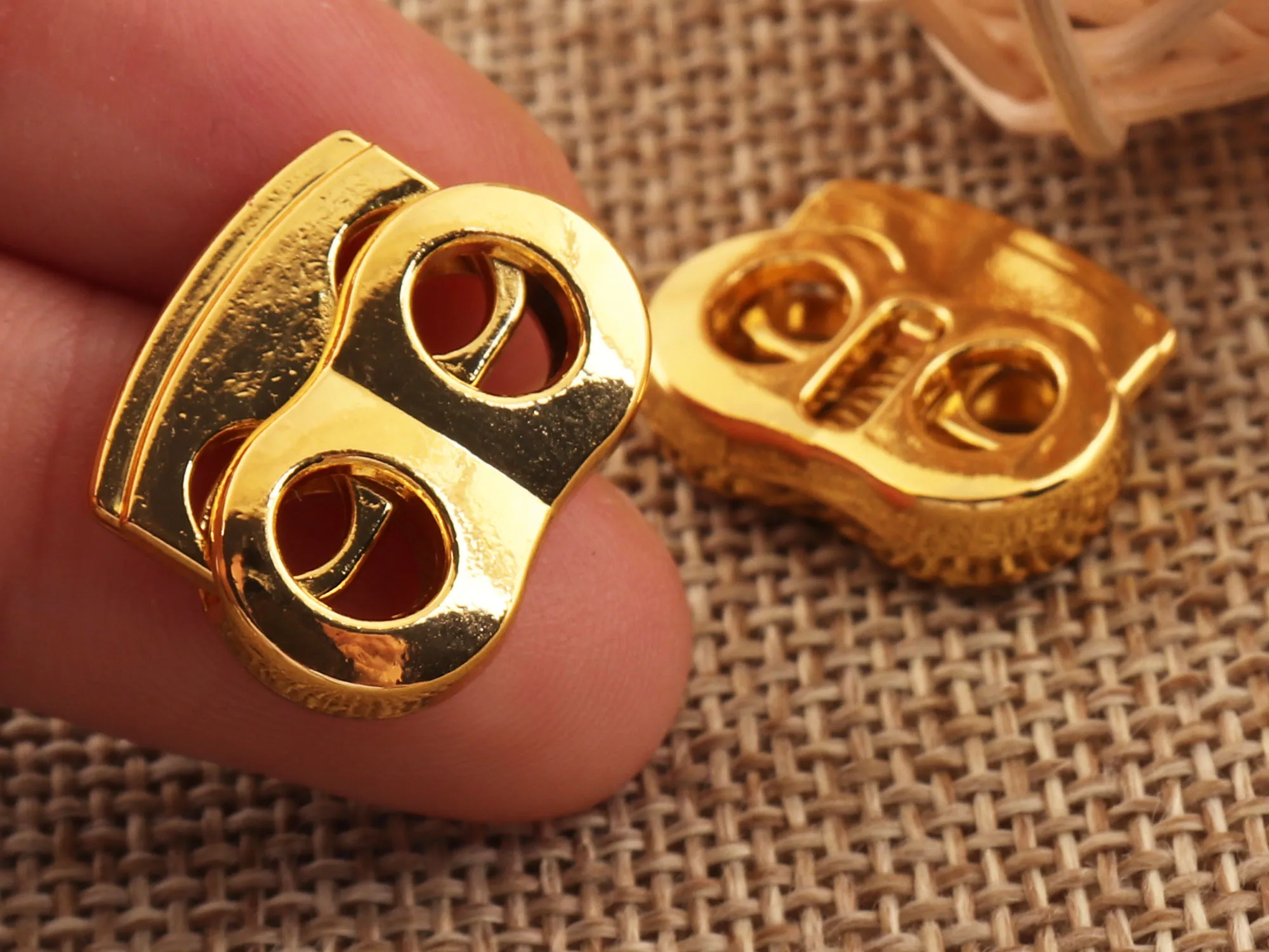 12 шт. золотистого двухстворчатого рычажного Шнура Замок цилиндрический фиксатор