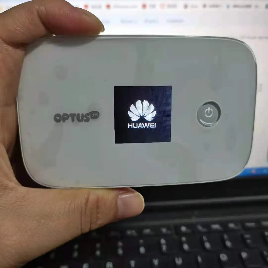 Wi-Fi- Huawei, 300 /, 3G/4G, LTE,   sim-