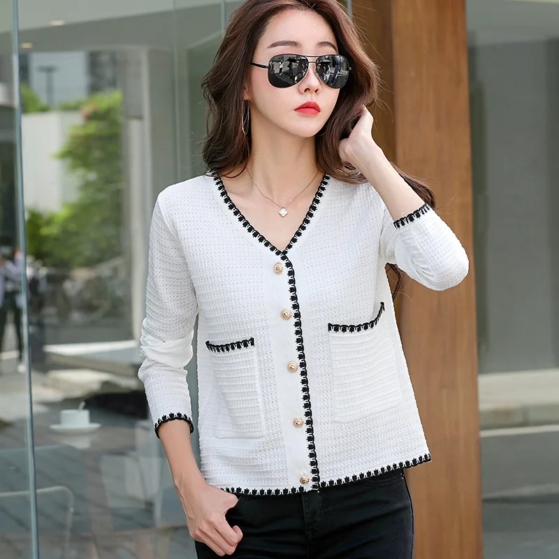 

Autumn 2020 New Long Sleeve Coat Small Fragrance Top Women Contrast Color Show Thin White Ice Silk Knitted V-neck Cardigan Short