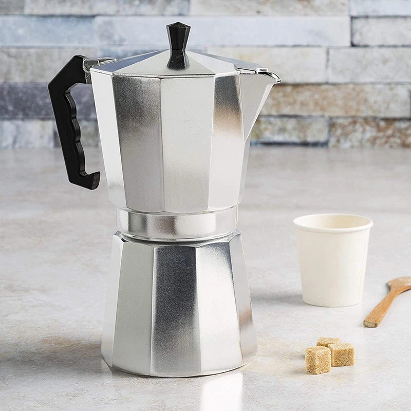 Кофеварка для приготовления эспрессо в классическом итальянском