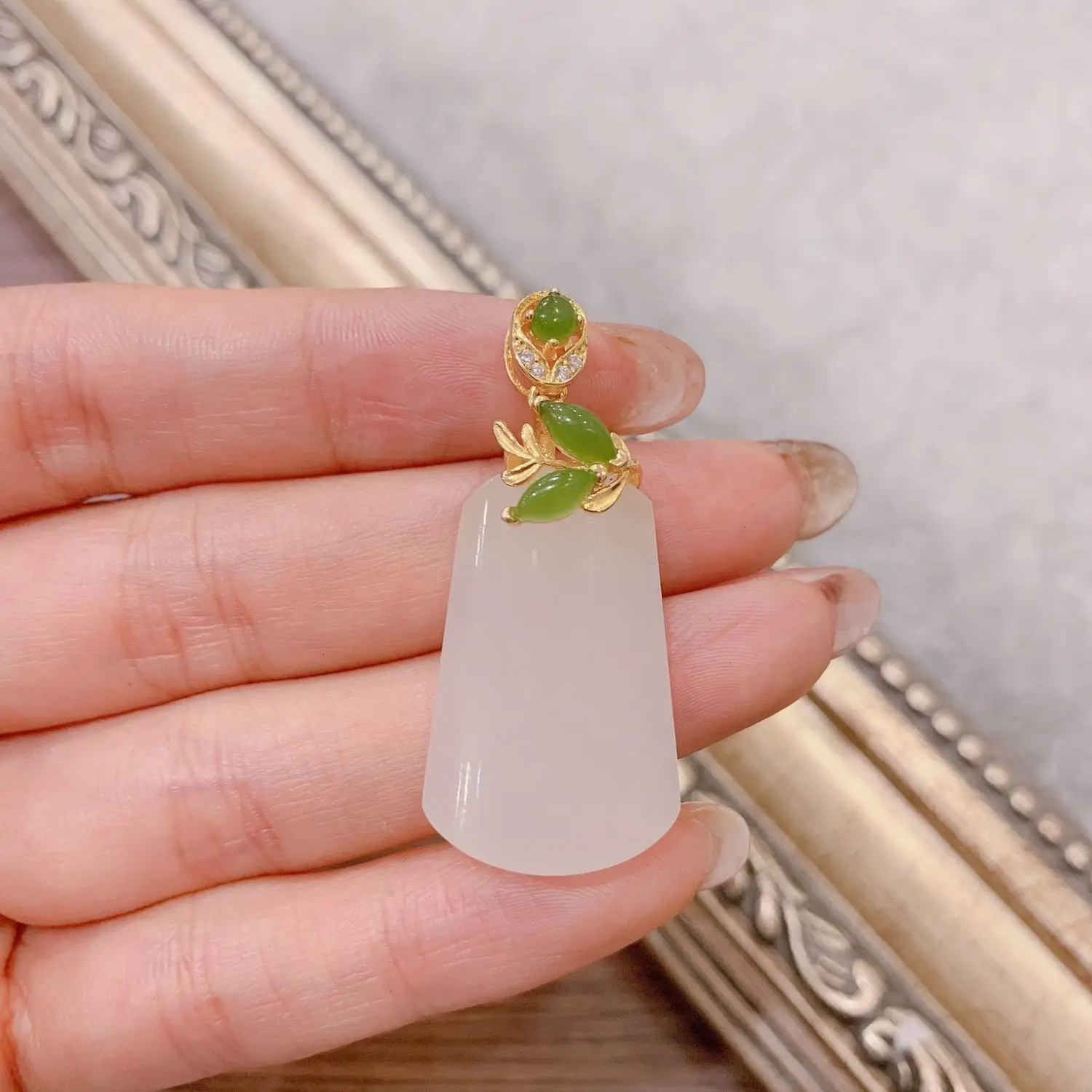 

S925 Sterling Silver Inlaid Natural White Jade Tranquility and Peace Plate Pendant Pendant Ladies' Pendant Refined Grace A