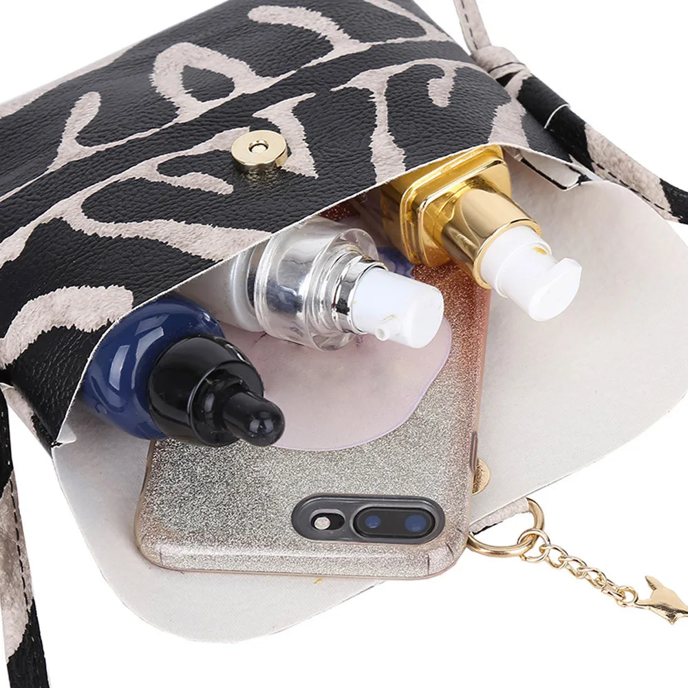 Женская сумка на молнии сумки через плечо маленькая кожаная с леопардовым