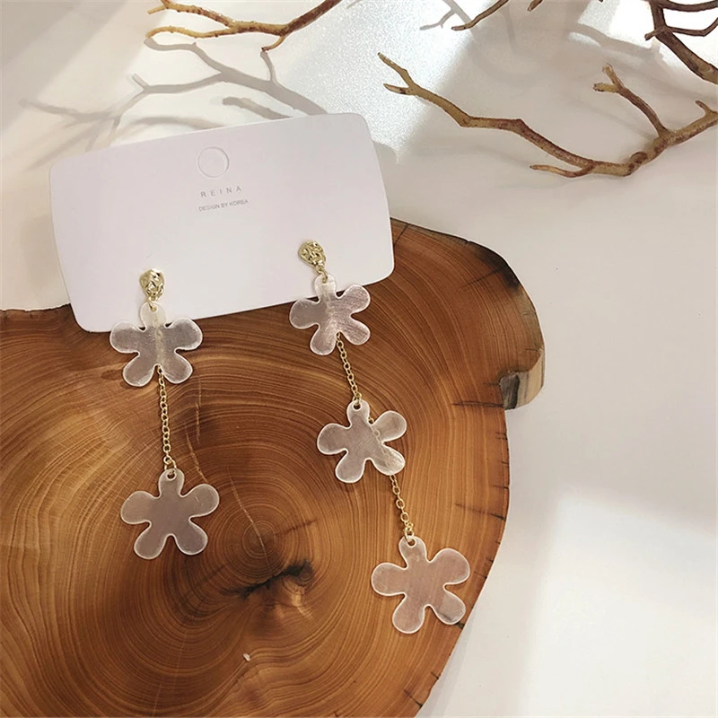 Женские асимметричные серьги подвески длинные в виде ракушек цветов и кисточек