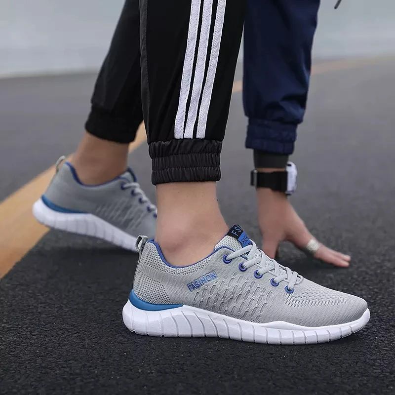 Новинка 2020 дышащие мужские кроссовки для бега в британском стиле удобные мягкие