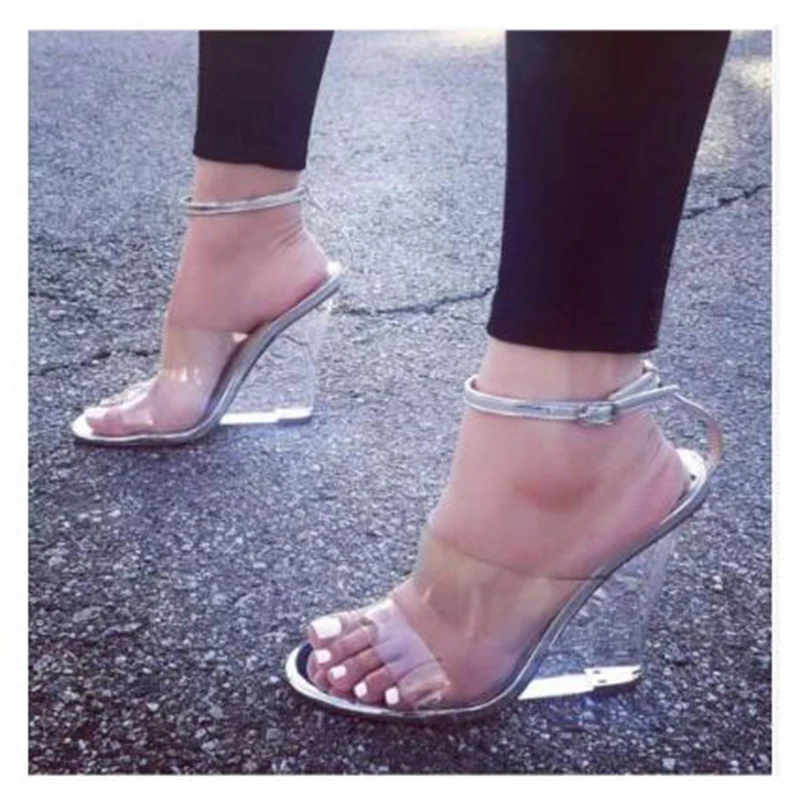Женские босоножки Pzilae из ПВХ с открытым носком и ремешком на щиколотке