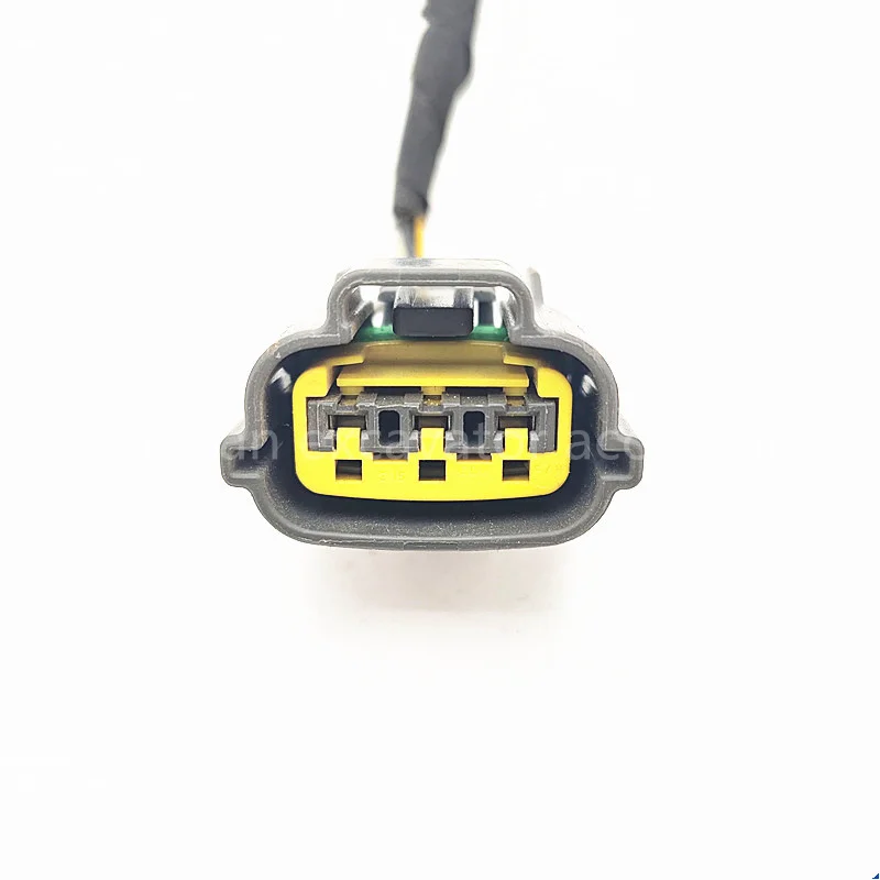 

Запчасти для экскаватора Kubota135/151 D1703, компоненты двигателя, датчик ускорения дроссельной заслонки, трехпроводная вилка