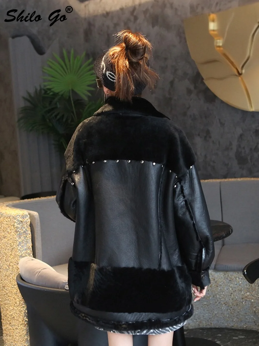 

Casual Double-Faced Fur Cut-and-Sew Drop Shoulder Fur Coat Women Winter Lady Rivets Detail Sheepskin Genuine Leather Outwear