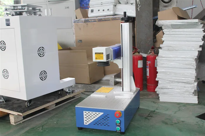 Потрясающе! Лазерная маркировочная машина для ювелирных изделий фотографии