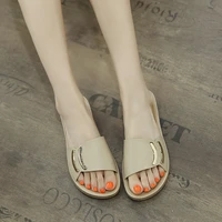 new style slippers casual metal big size button sandals and slippers fashionable and fashionable beautiful ladies slippers