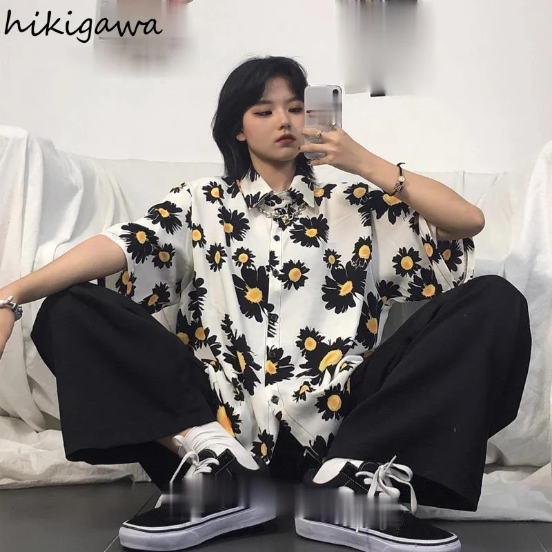 

Hikigawa 2021 Women's Clothing Japanese Camisas Mujer Short Sleeve Harajuku Kawaii Shirts Fashion Loose Blouses Sweet Tops