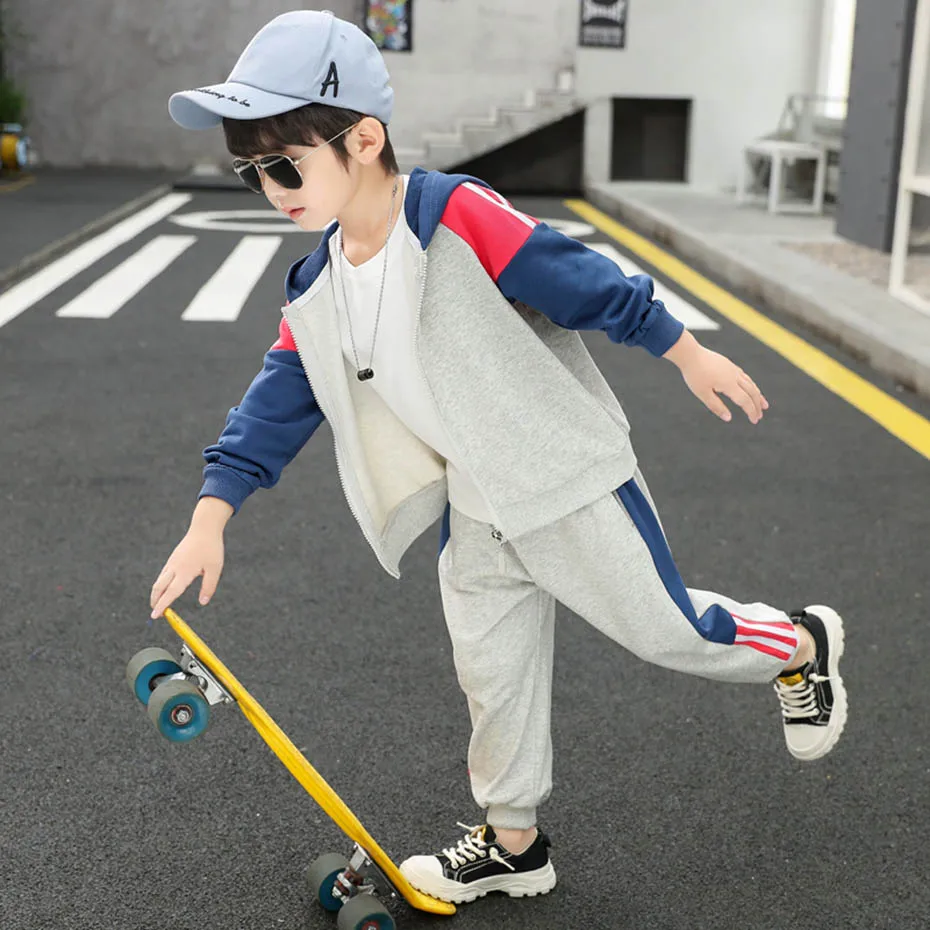 Куртка с капюшоном и штаны для мальчиков повседневный спортивный костюм в стиле