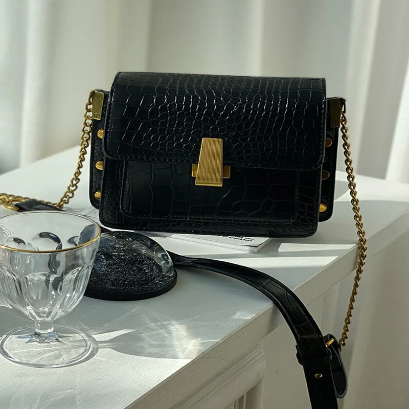 

Designer Luxury Bags Brown Belt Torebka Women Waist Bag Hand Bags Fashion Women Chain Small Girls Waist Bag DF50BA