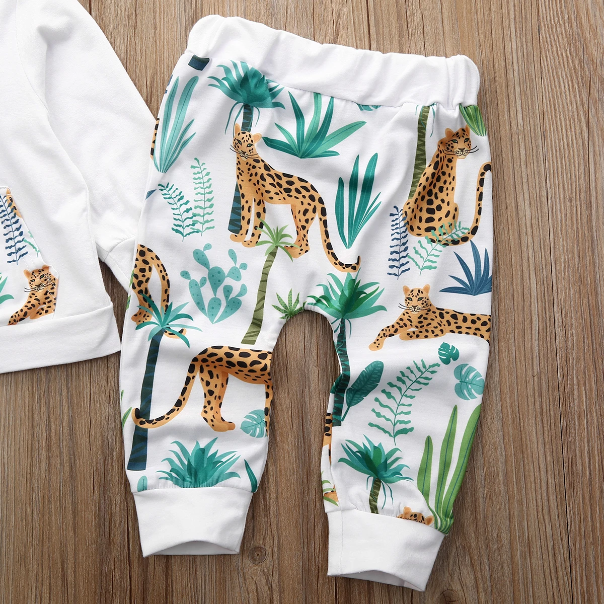 Одежда для маленьких девочек осенняя одежда топы с капюшоном и карманом-кенгуру +