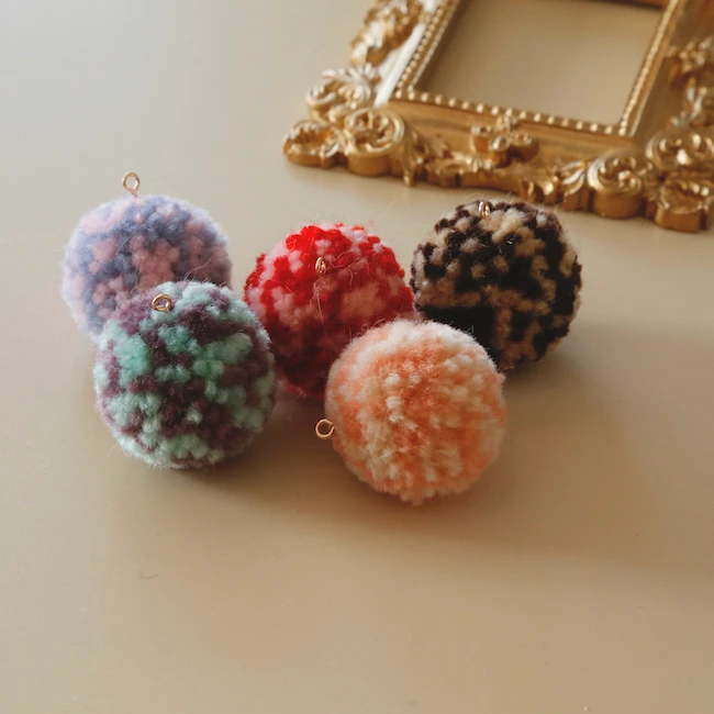 2 шт. разноцветные пушистые шарики 5 цветов на выбор|Ювелирная фурнитура и