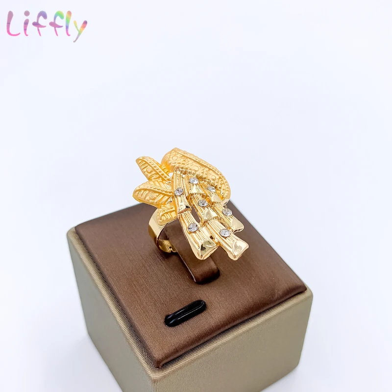 Nigerian Leaf Shape Jewelry Set - Gold Necklace, Bracelet, Earrings, Ring - Women's Dubai Bridal Crystal Wedding Accessory image 5