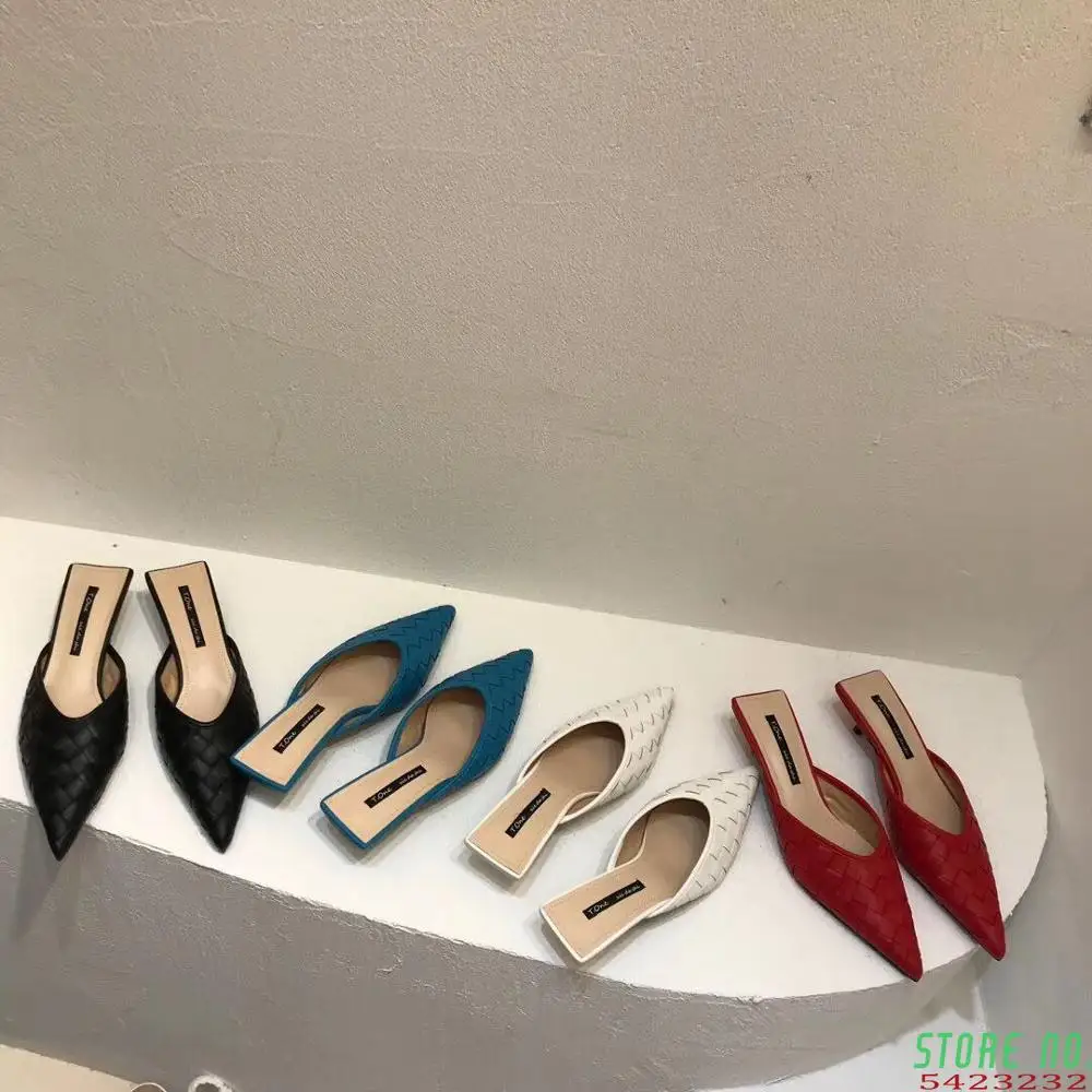 

Pointed Toe Women Slippers Weave Design Thin Low Heels Slip On Fashion Blue Shoes Outdoor Causal Slides Slippers Mules Shoes