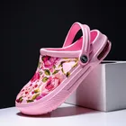 Женские босоножки на танкетке с принтом; Туфли-светильник; Тапочки; EVA; Садовая обувь на платформе; Нескользящие сандалии для бассейна; Женская и мужская обувь; Лидер продаж