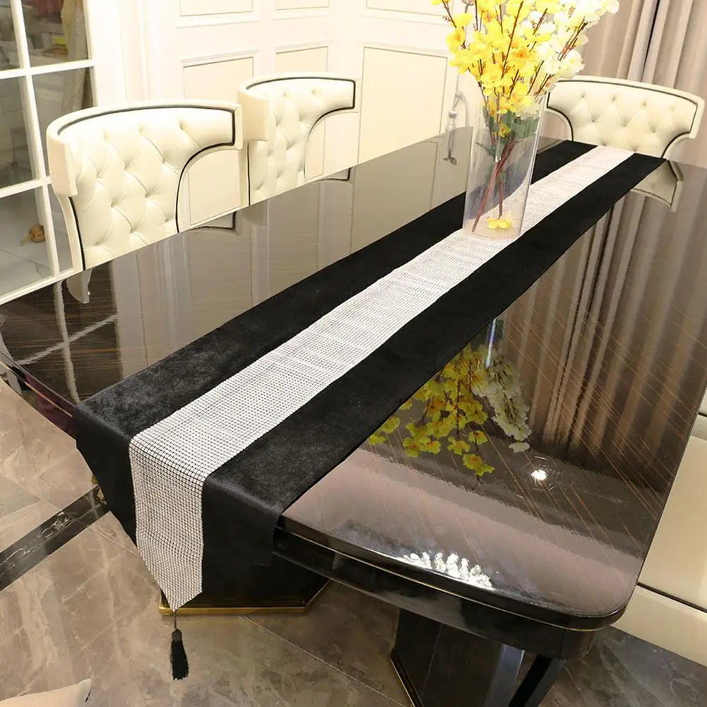 

1PCS Table Runner With Diamond Tablecloth Flannel Diamond Table For Home Christmas Table Decoration Accessories