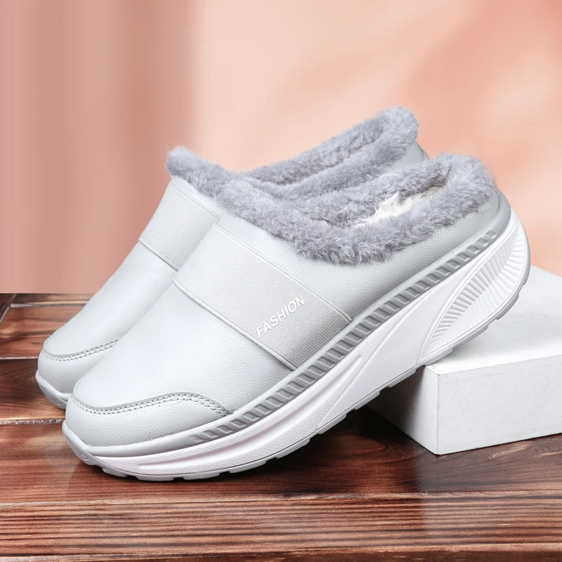 

New Women's Warm Cotton Slides Plus Velvet Ladies Slippers Outdoor Waterproof Walking Shoes Orthopedic Diabetic Walking Shoes