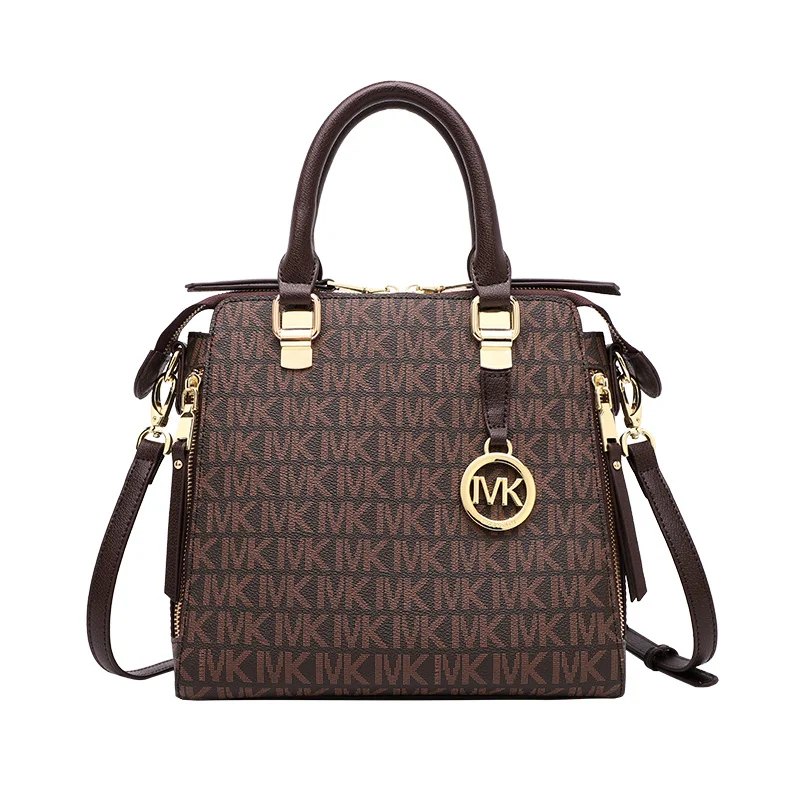 

2020 new luxury niche design fashion multi-functional high-end luxury high-end sense hand-held straddle bag portable women's bag