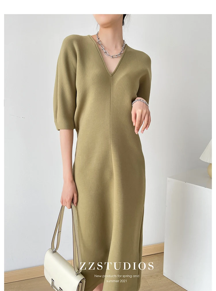 

Зеленая длинная юбка, новинка 2021, юбка, темпераментное тонкое французское черное Хлопковое платье с V-образным вырезом, платье-футляр harujuku