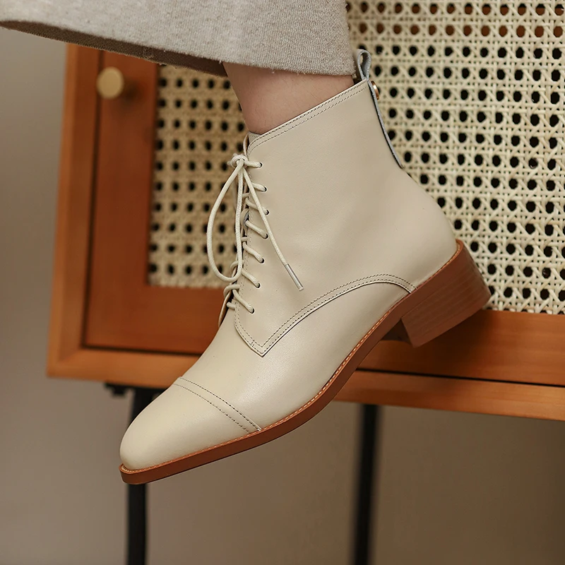 Online Besar Ukuran 34-43 Musim Gugur Boots Wanita 2020 Kulit Asli Wanita Booties Renda Putih Musim Dingin Wanita Sepatu Bebas-Slip Gadis Martin Boot