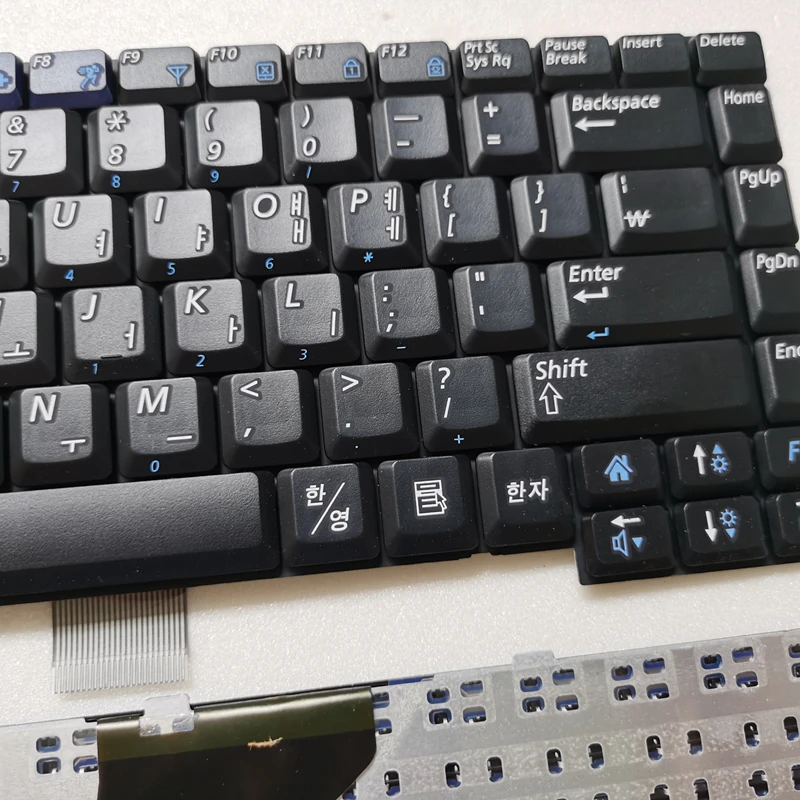 korean layout new laptop keyboard for Samsung P28 P29 V25 V30 H106 | Replacement Keyboards