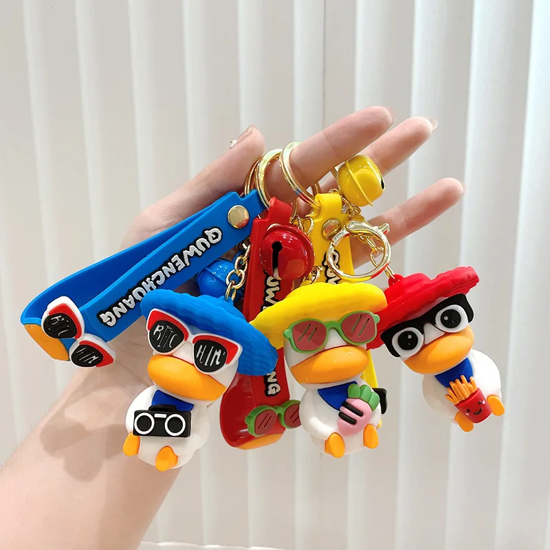 

Cartoon Sunglasses Hip Hop Duck Keychain Cute Epoxy Three-dimensional Bag Pendant Car Keyring Ornaments Jewelry Gift Accessories