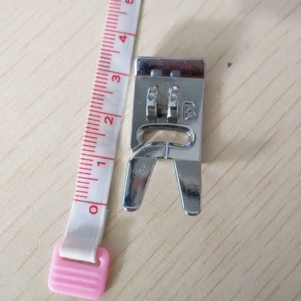 Защелкивающаяся металлическая прижимная лапка зигзаг для низкого хвостовика