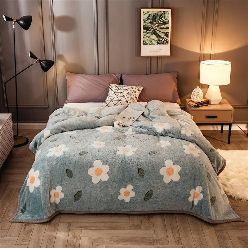 Тонкое фланелевое одеяло зимний взрослый мягкий толстый плед с искусственной