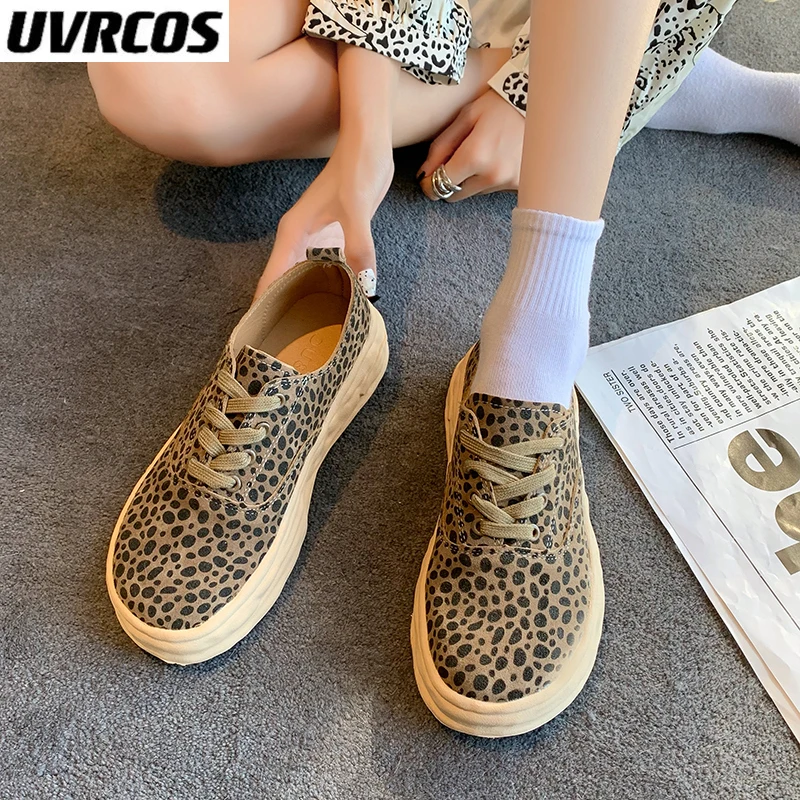 

Кроссовки женские с леопардовым принтом, легкие Нескользящие, на шнуровке, удобная мягкая подошва, повседневная обувь, осень