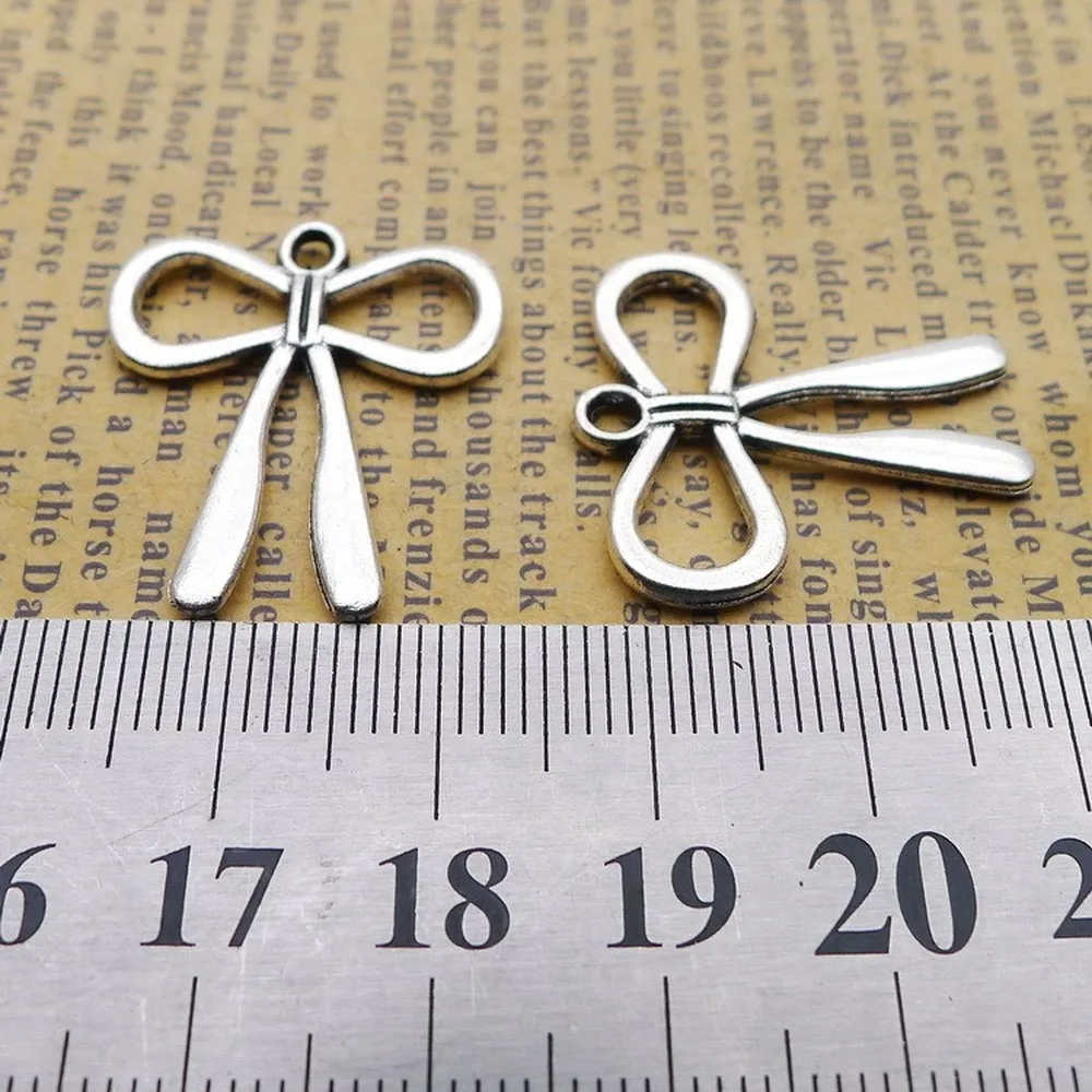 

150pcs Bowknot Charms 25mm x 22mm DIY Jewelry Making Pendant antique silver color