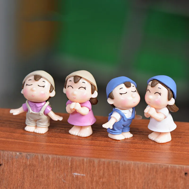 

Mini Cute Smiling Couple DIY Landscaping Accessories Material Potted Decoration Couple Ornaments