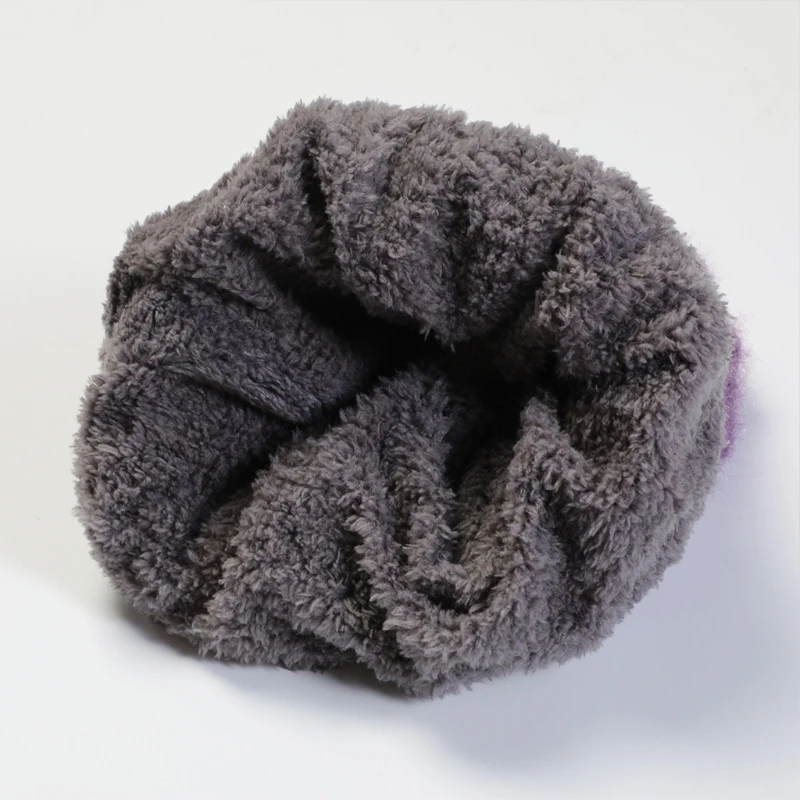 Женская Зимняя Вязаная Шапка бини однотонная плотная плюшевая мешковатая с