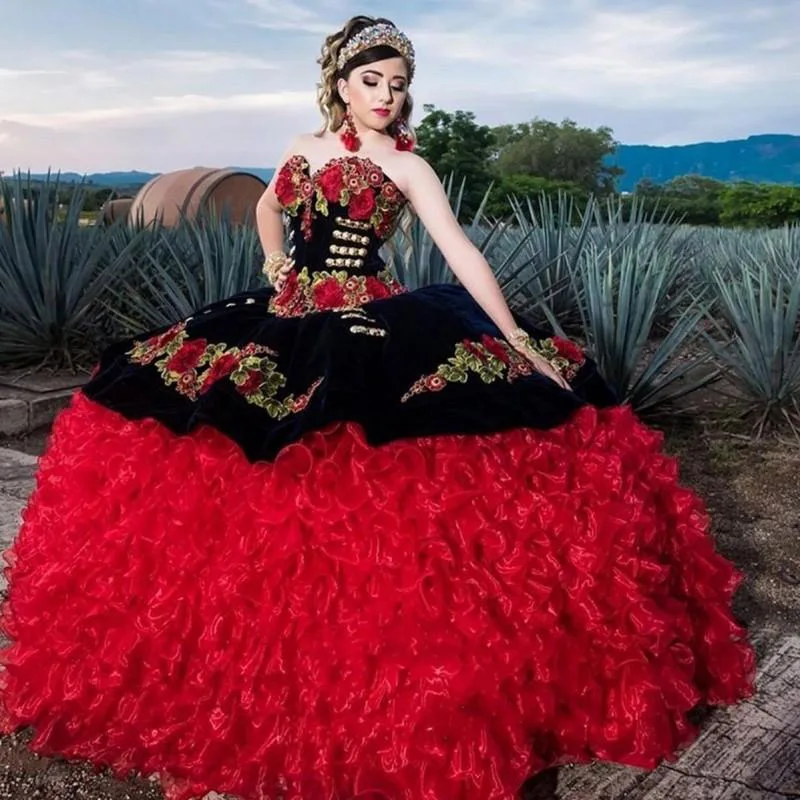 

Princess Black and Red Quinceanera Dresses Organza Ruffles Skirt Sweet 16 Dress vestido de 15 anos Prom Party Gowns