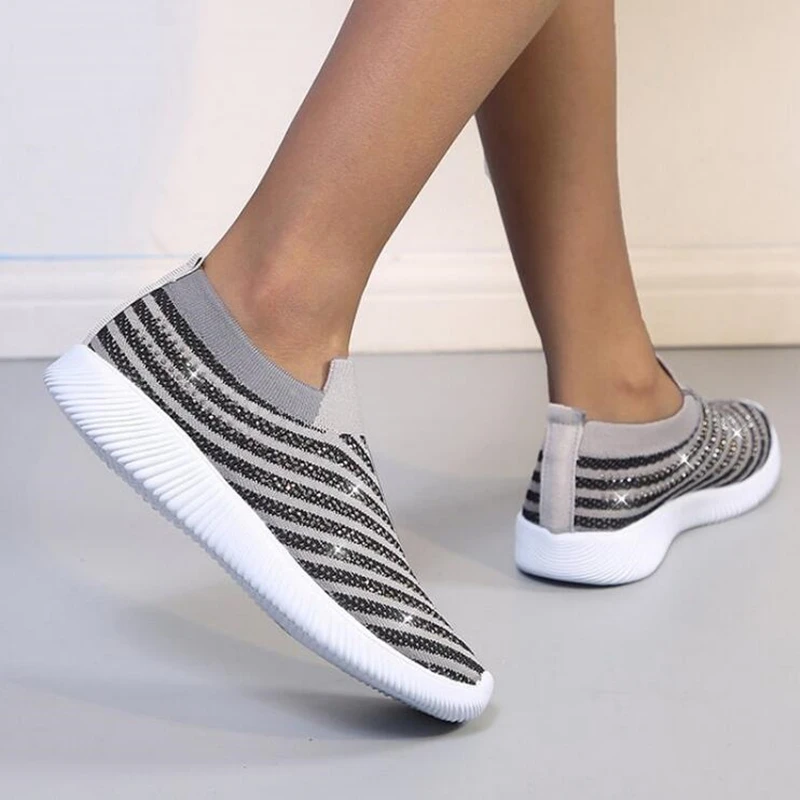 

Hot Sales Women Shoes Slip on Women Sneakers Women Vulcanize Shoes Basket Femme Sock Shoes Women Flats Tenis Feminino Sneakers