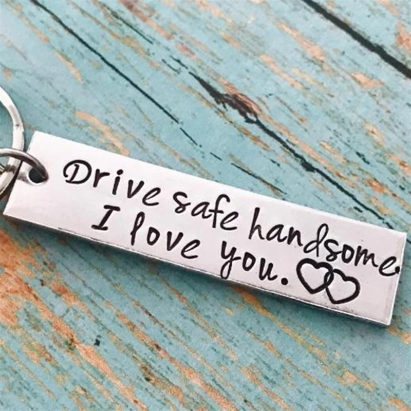 Брелок для ключей в виде надписи Я люблю тебя|Брелоки| |