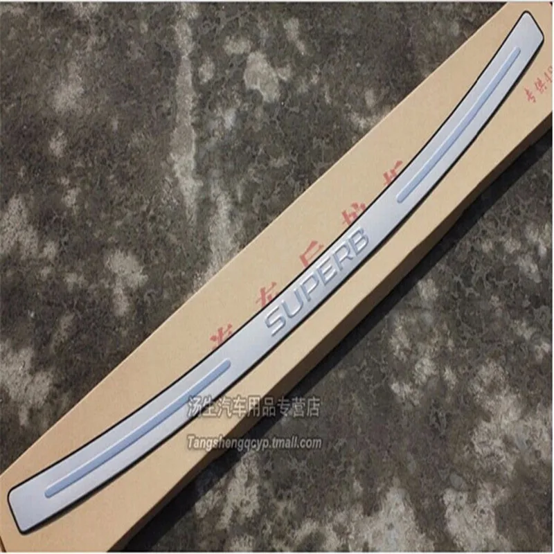 Специальный защитный порог заднего бампера из нержавеющей стали после педали