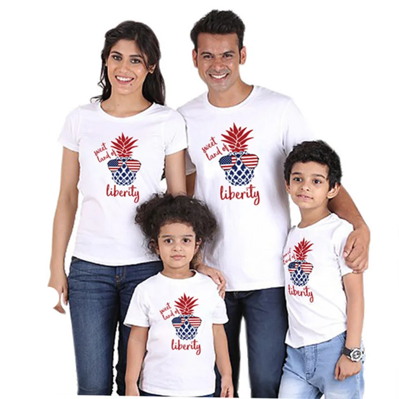 

New Fashion Family Matching Clothes Mama And Papa Baby Summer Tshirts Mommy And Me Clothes Dad And Son Tops