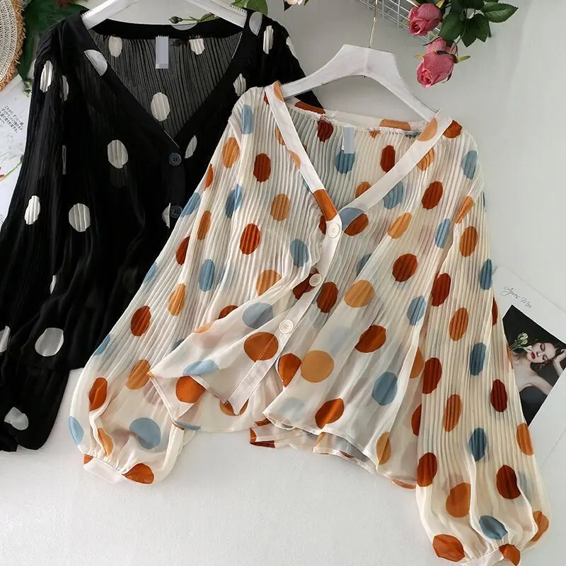 

Polka Dot Women's Shirt Chiffon Bohemian Women's Blouse Lantern Sleeve Blouses and Shirts Long Sleeve Fashion Woman Blouses 2021
