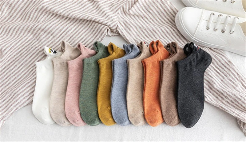 3PAIRS Kawaii Embroidered Expression Women Socks Happy Fashion Ankle Funny Socks Women Cotton Summer Candy Color