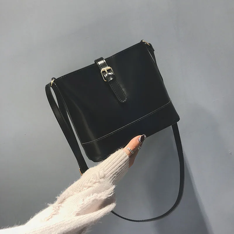 

Bag female Korean chic fashion atmosphere bucket bag trend leisure One Shoulder Msenger Bag trend