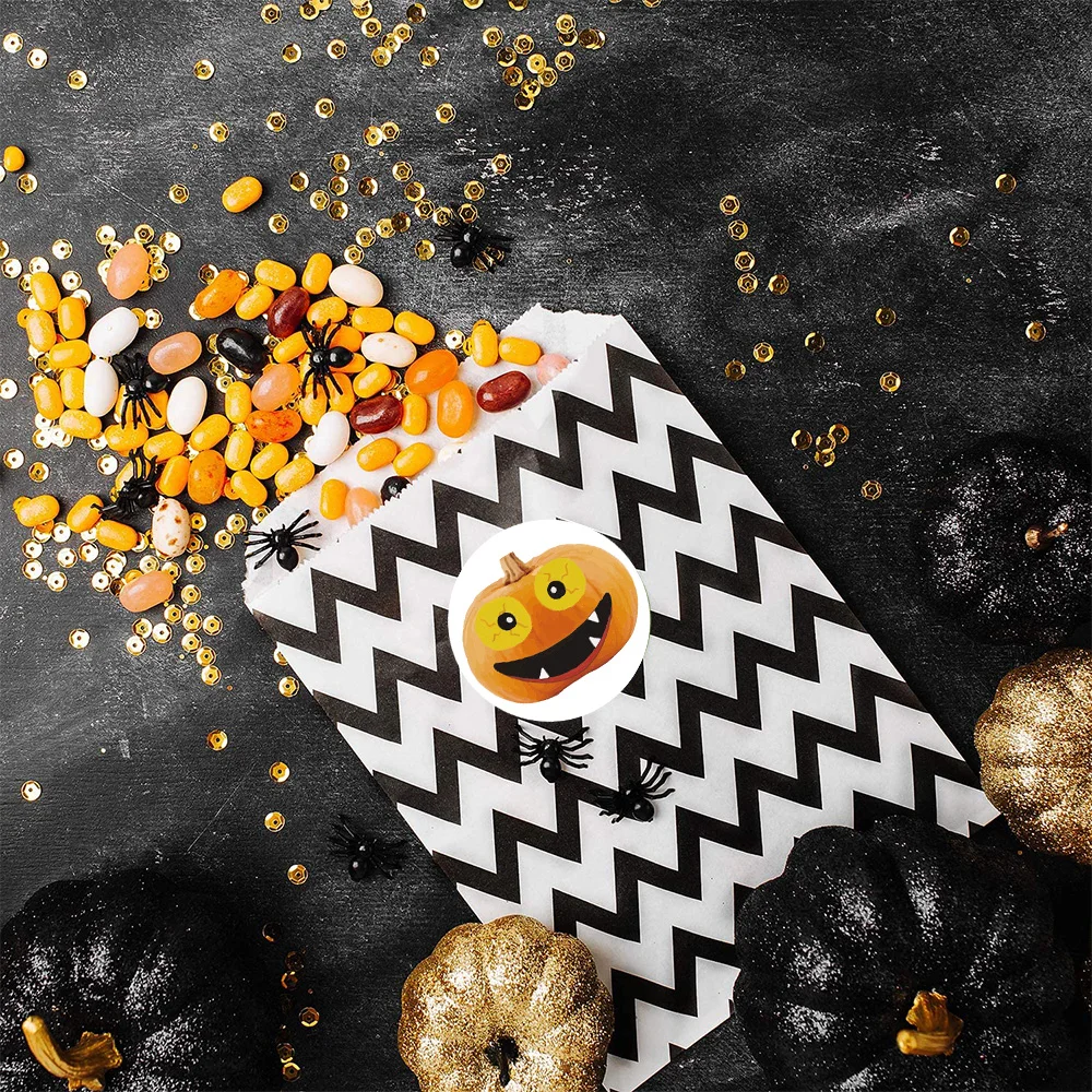 

500pcs/roll Halloween Stickers Cute Cartoon Ghost Pumpkin Pattern Sealing Labels for Kids 1.5'' Round Stationery Decor Stickers