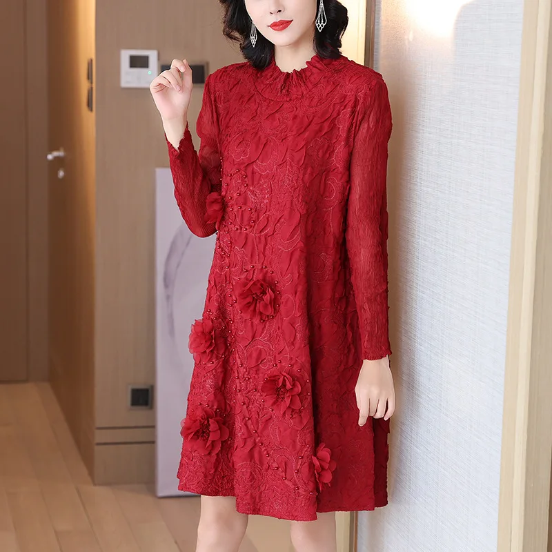 

Red French Dress Female High-end Temperament Plus Size A-line Long Sleeve Pleated Dress