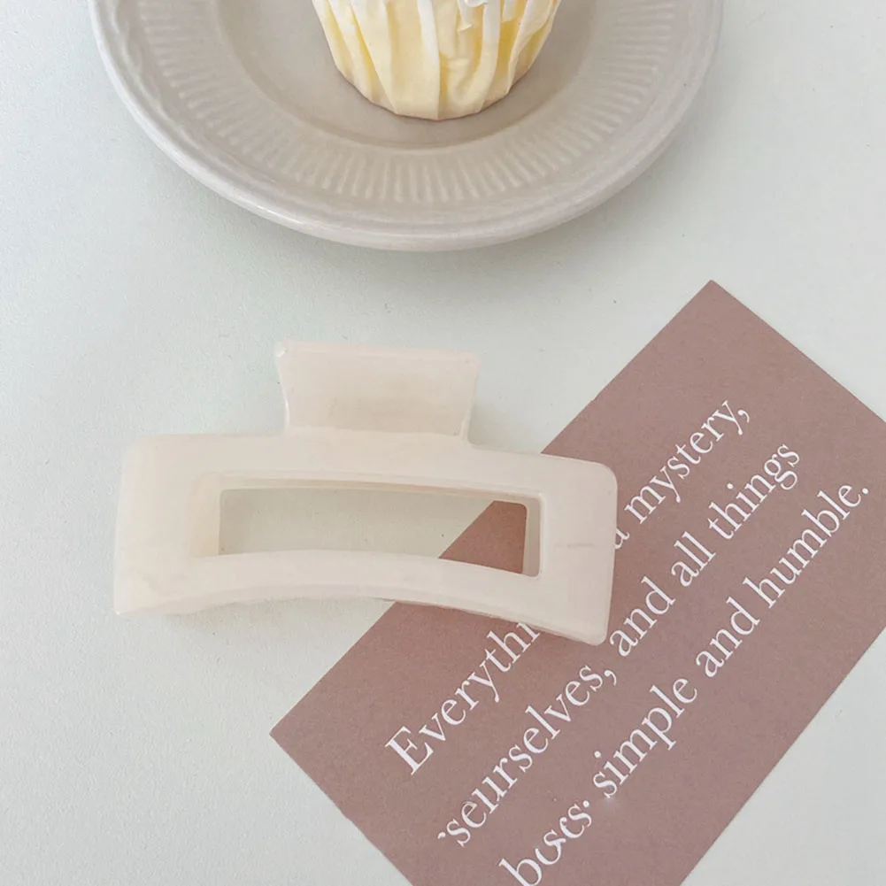 

2020 New Chic Colorful Tough Acetate Hair Claws Geometry Big Size Hollow Rectangle Hair Clip Grab for Women Hair Accessories